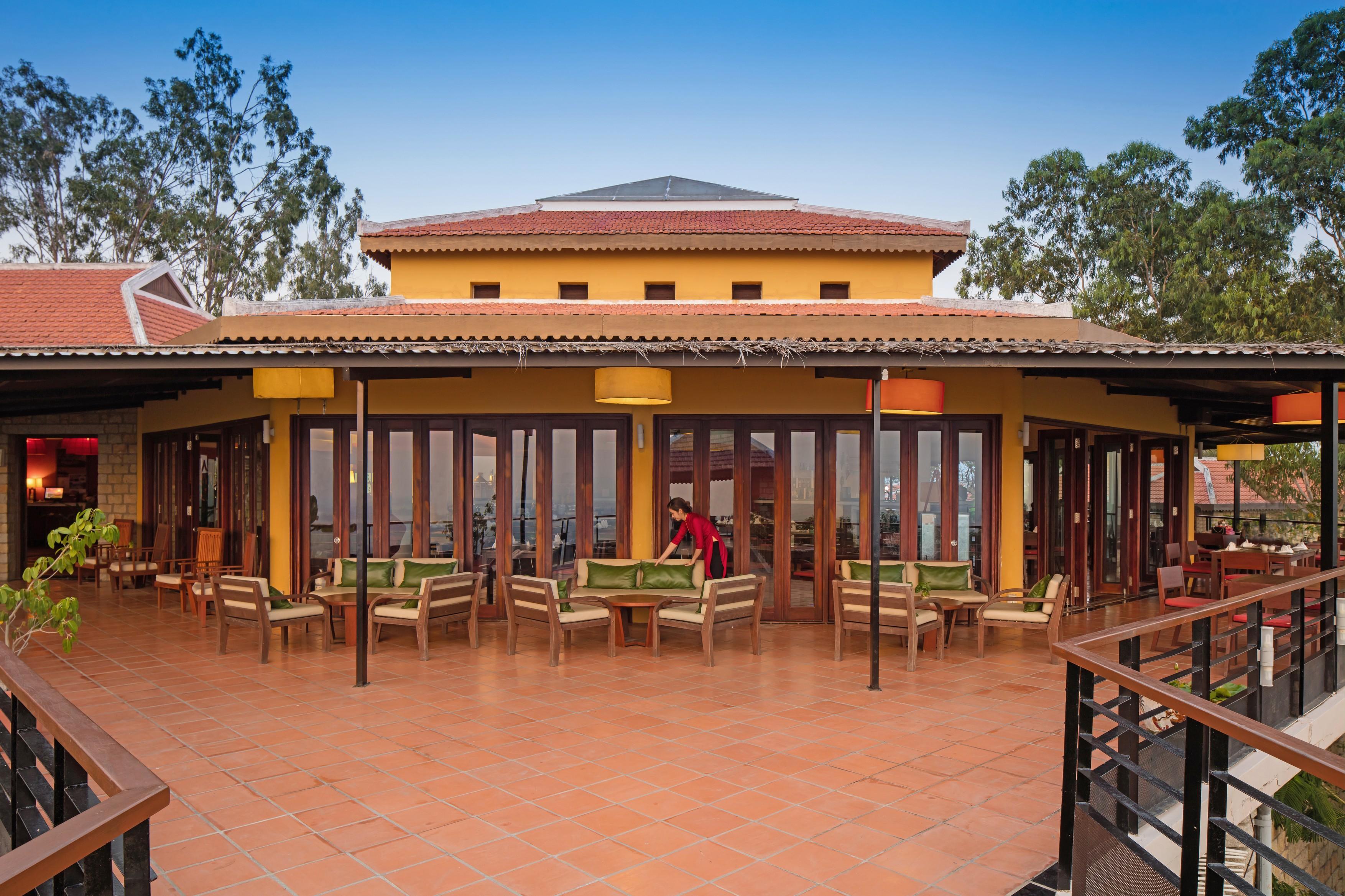 Victoria Nui Sam Lodge Chau Doc Exterior photo