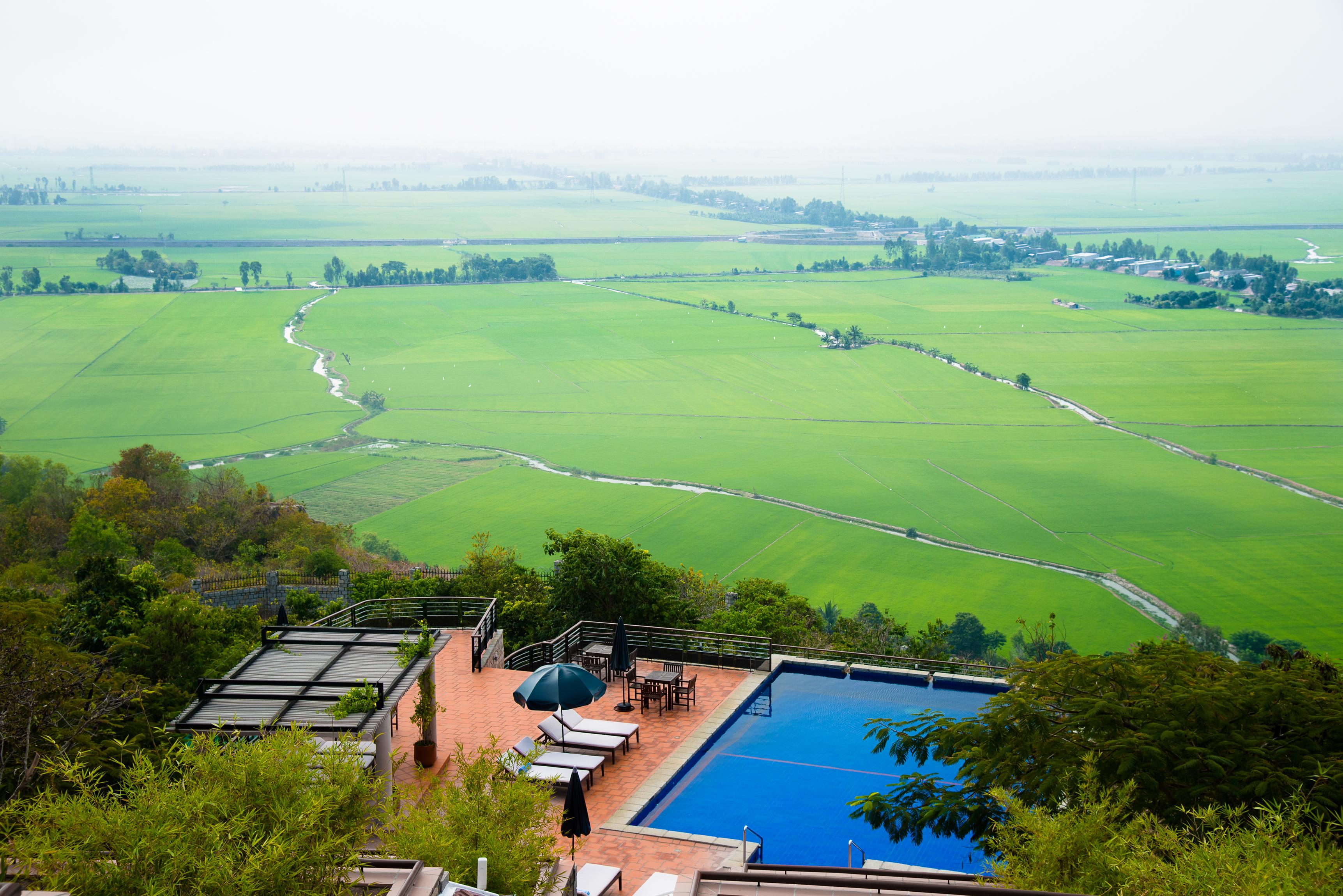 Victoria Nui Sam Lodge Chau Doc Exterior photo