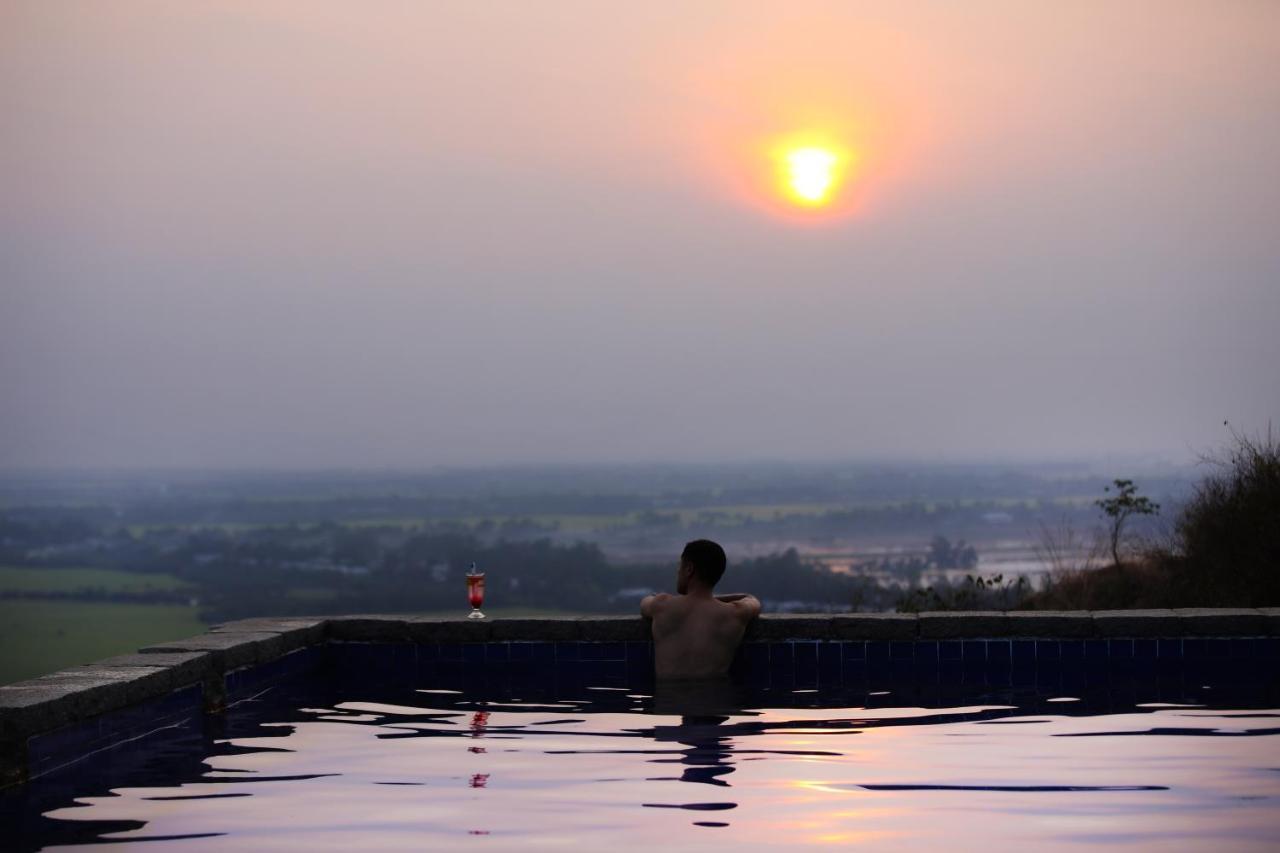 Victoria Nui Sam Lodge Chau Doc Exterior photo